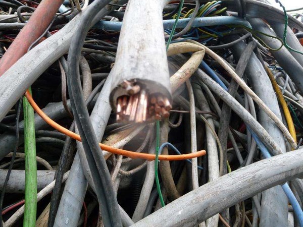 How do I dispose of copper wire