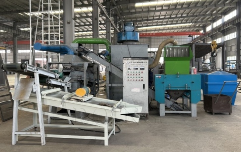 Chinese customer ordered a 200-300kg/h cable wire recycling machine from Henan DOING Group